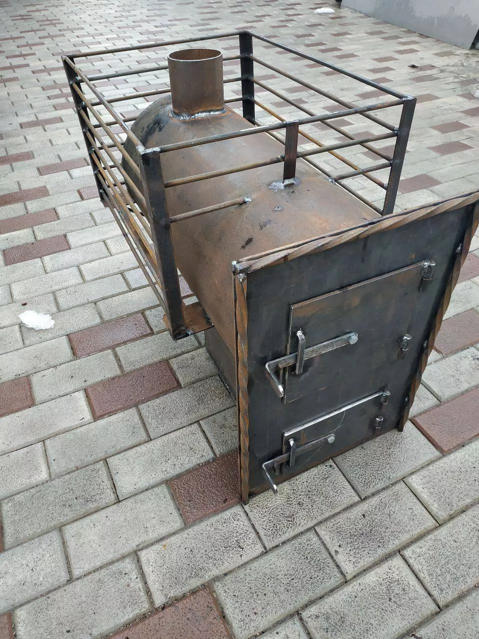 Печь для бани с открытой каменкой Печь для бани открытая каменка в интерьере парной — быстрый прогрев и лёгкий пар